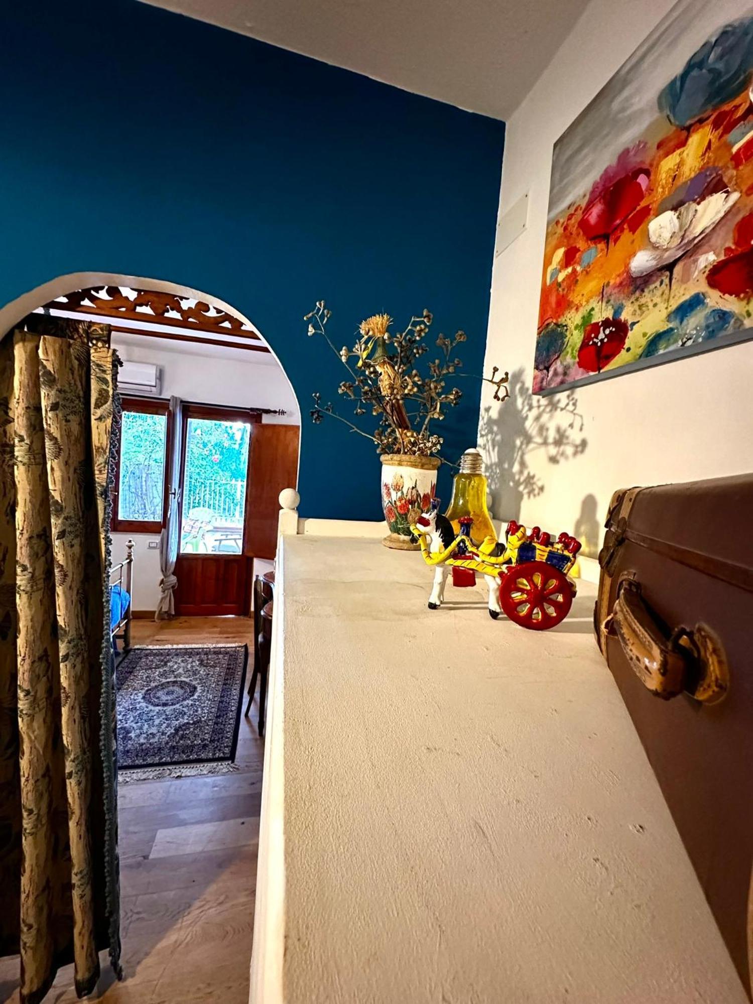 דירות מונדלו Casa Perciata - Locazione Turistica מראה חיצוני תמונה